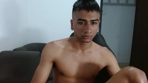 Snapshot of bfernando_05 chatting on 12.20.24 BAYRON online show from 12.20.24