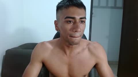 Snapshot of bfernando_05 chatting on 12.20.24 BAYRON online show from 12.20.24