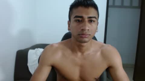 Snapshot of bfernando_05 chatting on 02.07.25 BAYRON online show from 02.07.25