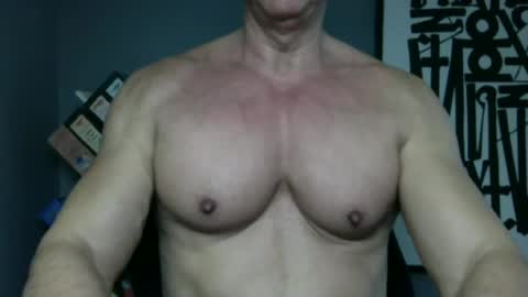 BGDKMUSCLEGUY - SELECTED BY CHATURBATE AS A TOP BROADCASTER FOR 2023 online show from 06.17.26