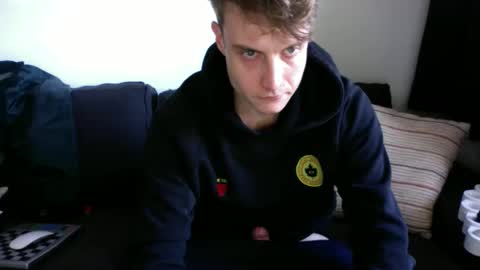 Snapshot of bgnzzz chatting on 11.01.25 bgnzzz online show from 11.01.25