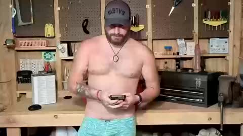 bi_bi_guy online show from 10.10.25