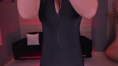 Bianca Pierce online show from 01.14.25