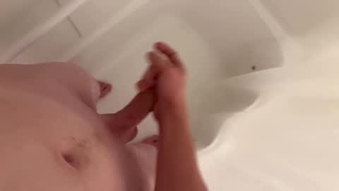 Snapshot of big88480 chatting on 11.18.25 big88480 online show from 11.18.25