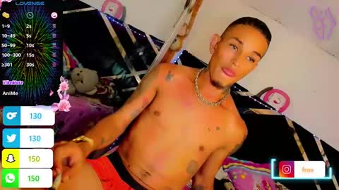 Stiven Leon online show from 01.05.25