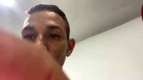 Stiven Leon online show from 01.21.25