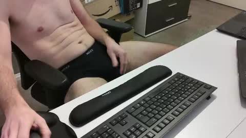 big_tobi_1 online show from 12.15.25