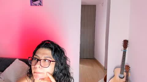 Snapshot of bigass4daddyan chatting on 07.18.26 Ann online show from 07.18.26