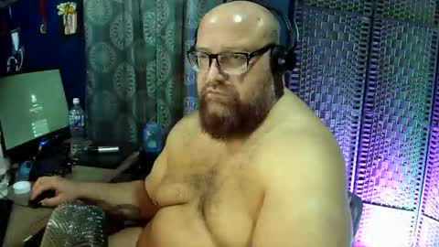 BigBear4Cuddles online show from 04.29.26