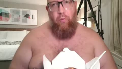 BigBear4Cuddles online show from 07.04.26