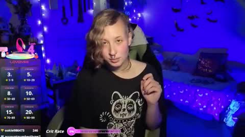 Snapshot of bigbearandbunny chatting on 11.03.25 bigbearandbunny online show from 11.03.25