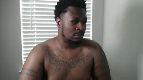 Snapshot of bigblack004 chatting on 12.19.24 bigblack004 online show from 12.19.24