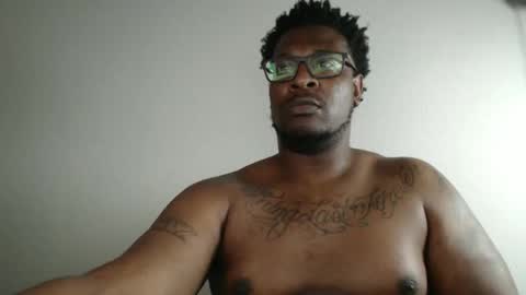 Snapshot of bigblack004 chatting on 11.07.25 bigblack004 online show from 11.07.25