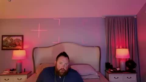 Snapshot of bigboi1o11 chatting on 10.13.25 Bigboi1o11 online show from 10.13.25