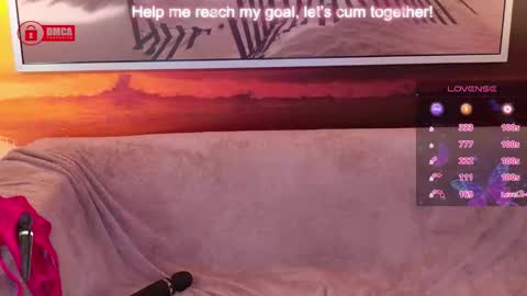 Snapshot of bigboobsarri chatting on 01.14.26 BigBoobsArri online show from 01.14.26