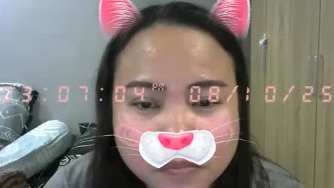 Snapshot of bigboobslyn chatting on 10.08.25 bigboobslyn online show from 10.08.25
