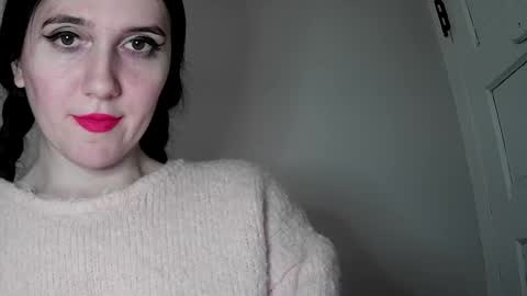 Isabella online show from 02.09.25