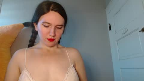 Isabella online show from 07.23.26