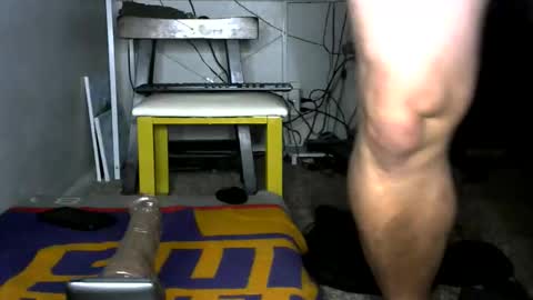 Snapshot of bigboybigbutt69 chatting on 05.29.26 bigboybigbutt69 online show from 05.29.26