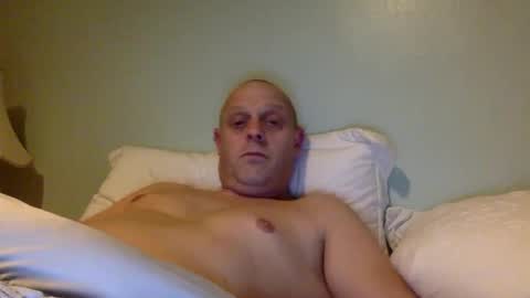 Snapshot of bigbumlover2377 chatting on 01.25.25 bigbumlover2377 online show from 01.25.25