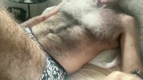 Snapshot of bigbush1 chatting on 01.03.25 big bush online show from 01.03.25