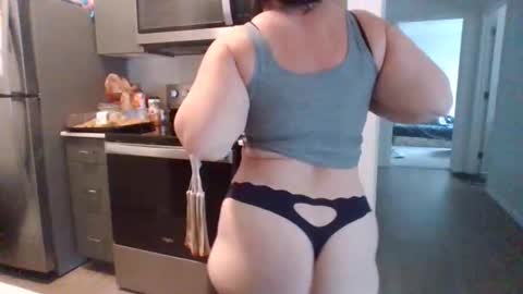 bigbutt35 online show from 02.17.26