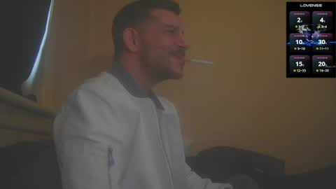 Jon - Im Straight online show from 06.10.26