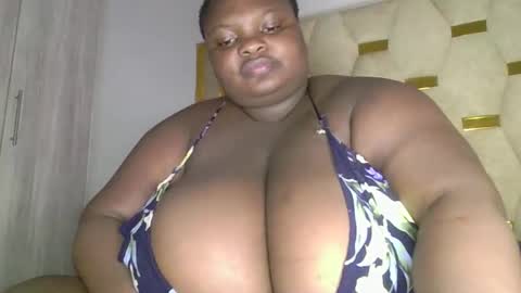 Snapshot of bigchocotities chatting on 02.03.26 bigchocotities online show from 02.03.26