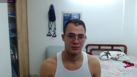 Snapshot of bigcock2815 chatting on 12.18.24 Isaac online show from 12.18.24