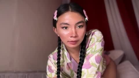 Snapshot of bigcock_yeng chatting on 11.01.25 Yeng online show from 11.01.25