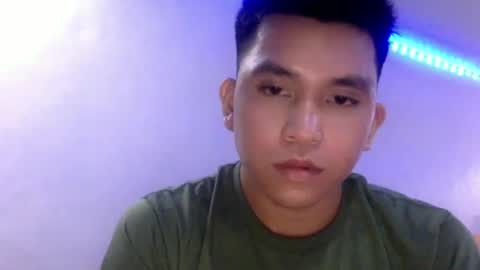 Snapshot of bigcocksimonxx chatting on 03.05.25 Simon online show from 03.05.25