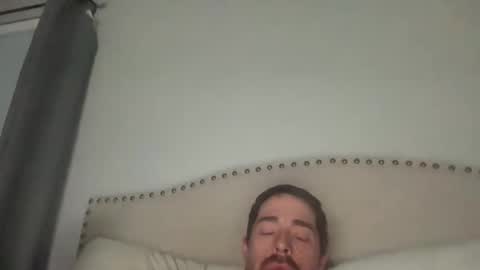 Snapshot of bigdaddy210301 chatting on 10.08.25 bigdaddy210301 online show from 10.08.25