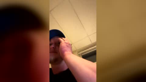 Snapshot of bigdaddycumz chatting on 03.27.26 Bigdaddycumz online show from 03.27.26