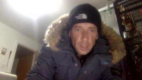 Snapshot of bigdickdangles472924 chatting on 09.28.25 bigdickdangles472924 online show from 09.28.25