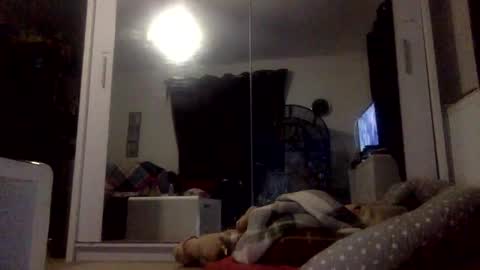 Snapshot of bigdickdangles472924 chatting on 10.27.25 bigdickdangles472924 online show from 10.27.25