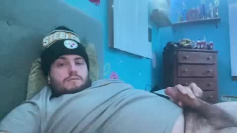 Snapshot of bigdickvin69 chatting on 12.29.24 bigdickvin69 online show from 12.29.24