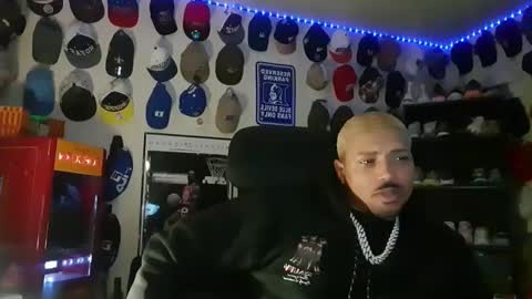 Snapshot of bigdickwj chatting on 09.09.25 QuietboyWill online show from 09.09.25