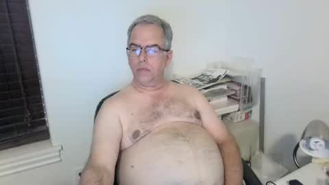 Snapshot of bigdylan17 chatting on 02.03.25 Dylan 56 Taleah 53 online show from 02.03.25