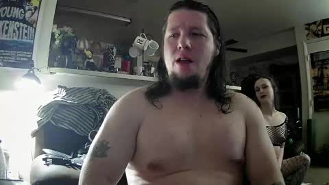 biggerisbetter21 online show from 12.18.24