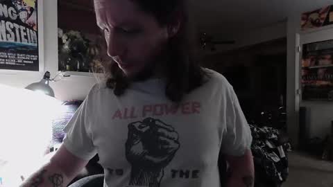 Snapshot of biggerisbetter21 chatting on 03.04.26 biggerisbetter21 online show from 03.04.26