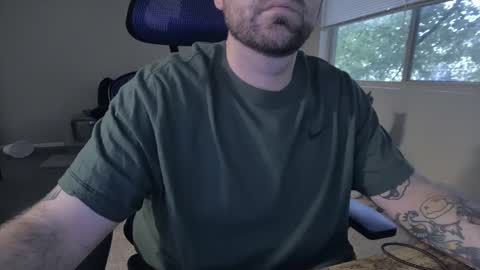 Snapshot of biggie556 chatting on 11.01.25 biggie556 online show from 11.01.25