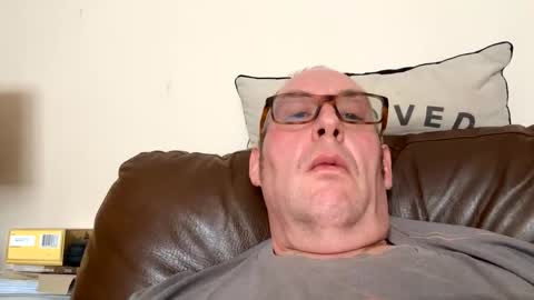 biggloves4bighands online show from 11.18.25