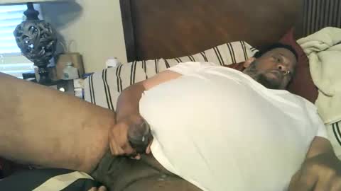 Snapshot of biggyscorpio chatting on 10.08.25 biggyscorpio online show from 10.08.25