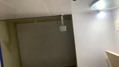 bighandsomesatisfy online show from 02.22.25