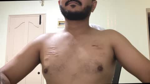 bighandsomesatisfy online show from 10.27.25