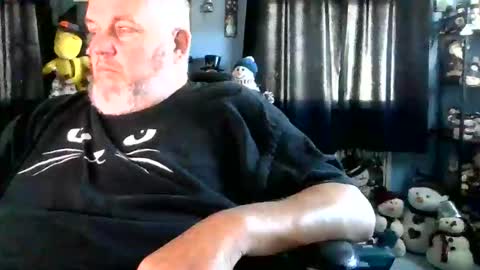 Snapshot of bighorneytony chatting on 10.21.25 bighorneytony online show from 10.21.25