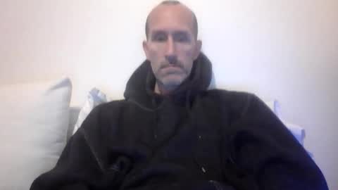 Snapshot of bighugemouthful chatting on 10.28.25 Chaz online show from 10.28.25