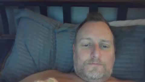 Snapshot of bigjimm71 chatting on 12.22.25 bigjimm71 online show from 12.22.25