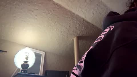 Snapshot of bigkitties69 chatting on 04.02.26 Bigkitties online show from 04.02.26