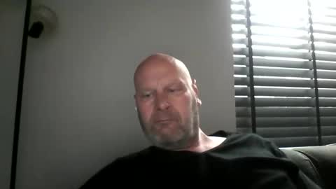 Snapshot of bigmike3339 chatting on 01.13.26 bigmike3339 online show from 01.13.26